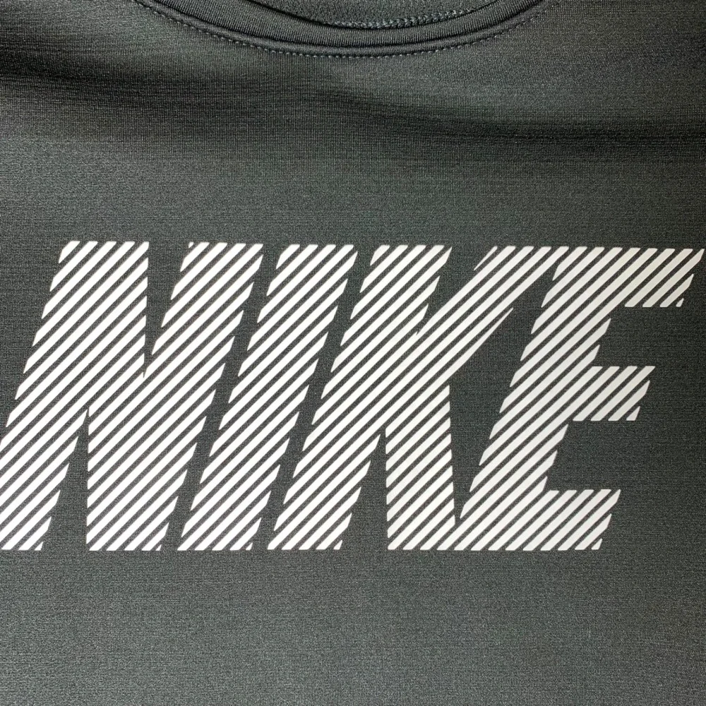 Nike‎ Dri-FIT Kids Long Sleeve Athletic Shirt Black Size YL